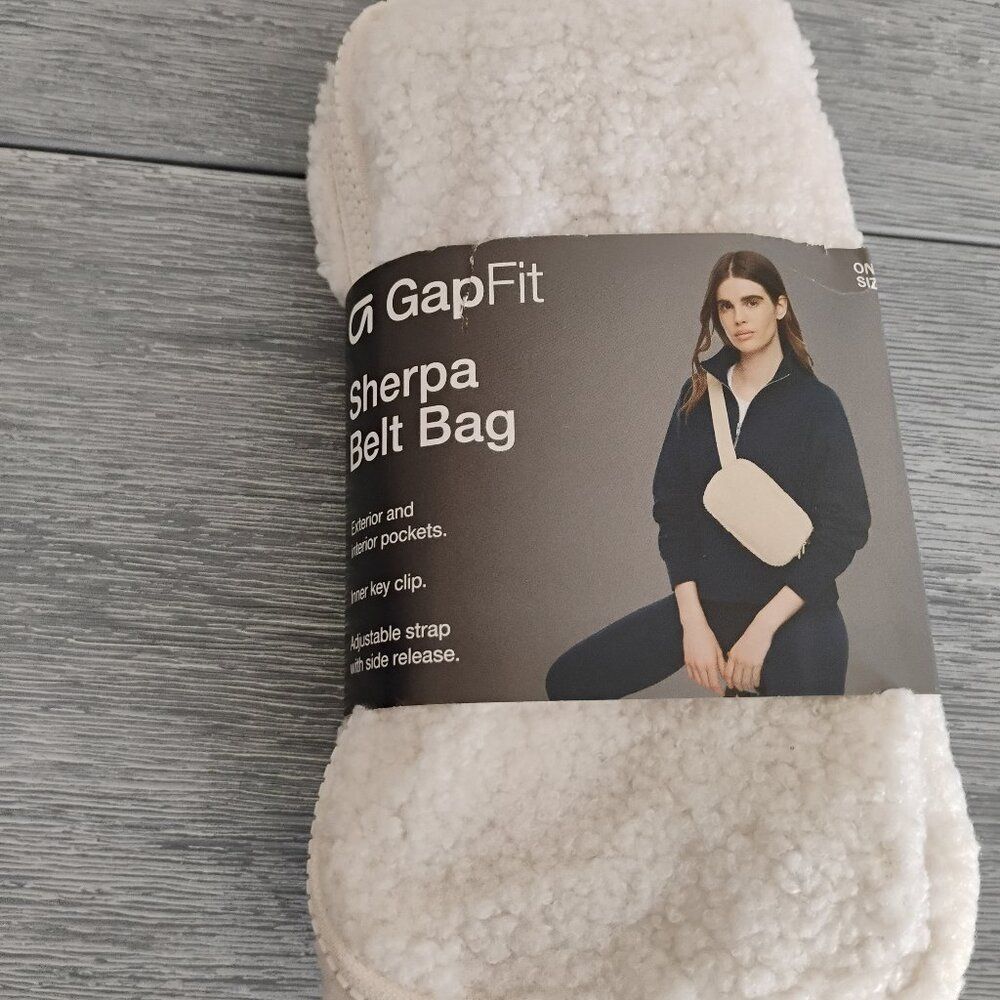 GapFit Sherpa Belt Bag Cream Fanny Pack